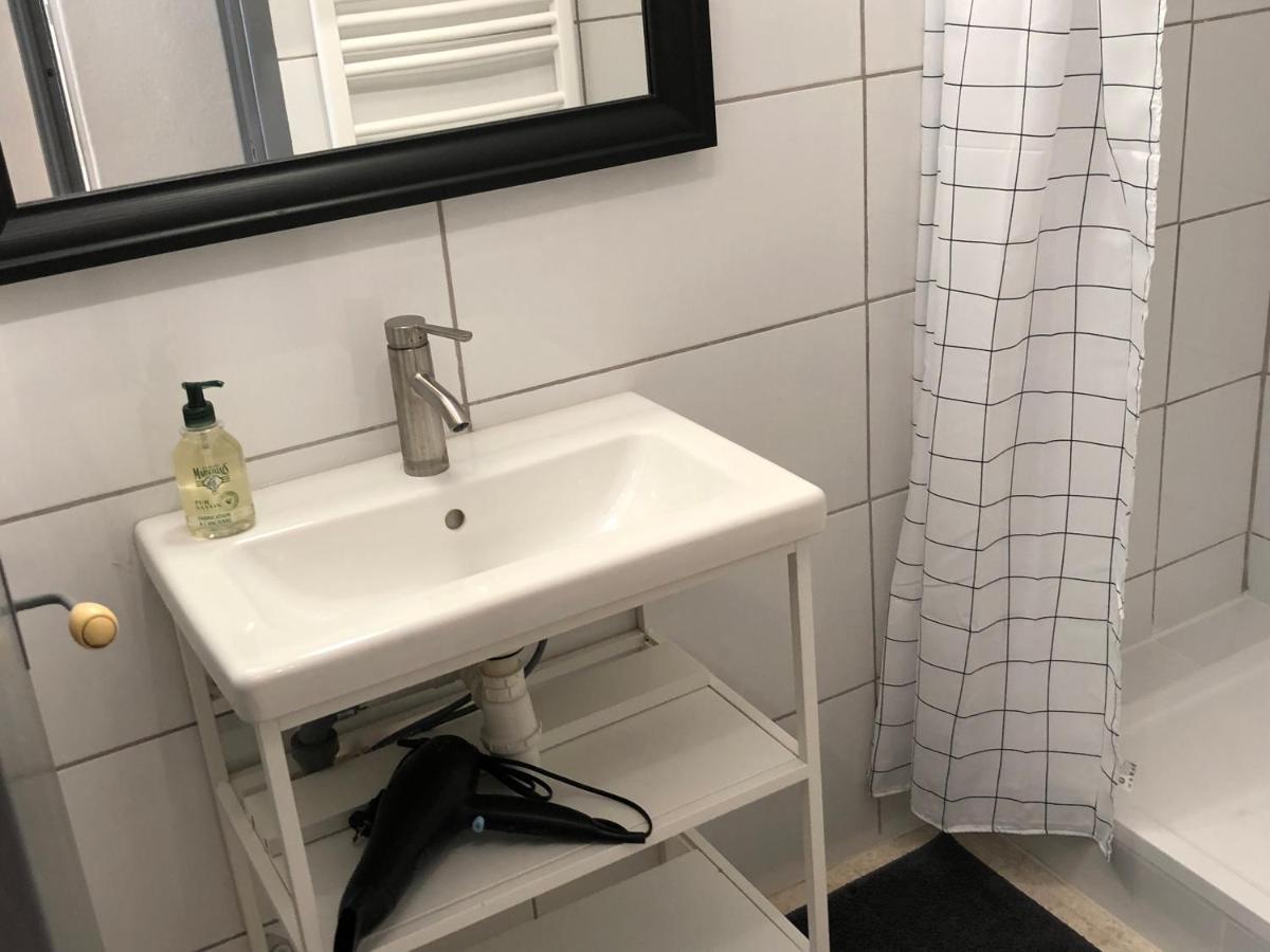 Appartement De Charme Avignon Centre Historique Terrasse Et Balcon Place Pie المظهر الخارجي الصورة